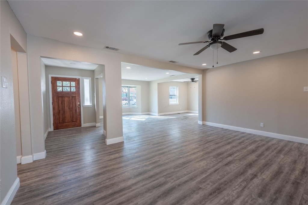 11005 Ferguson Road - Photo 7