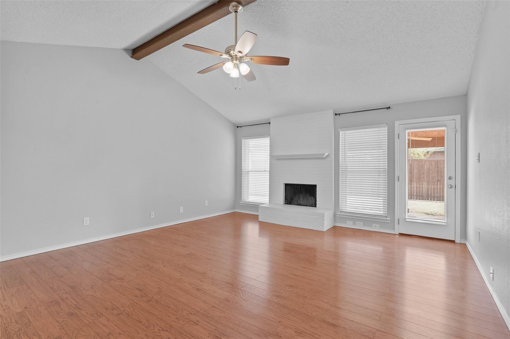 2812 Terry Court - Photo 9