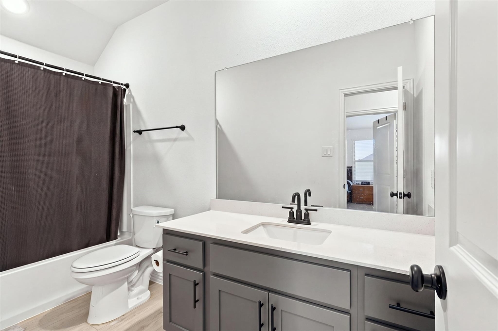 1308 Parkdale Street - Photo 19