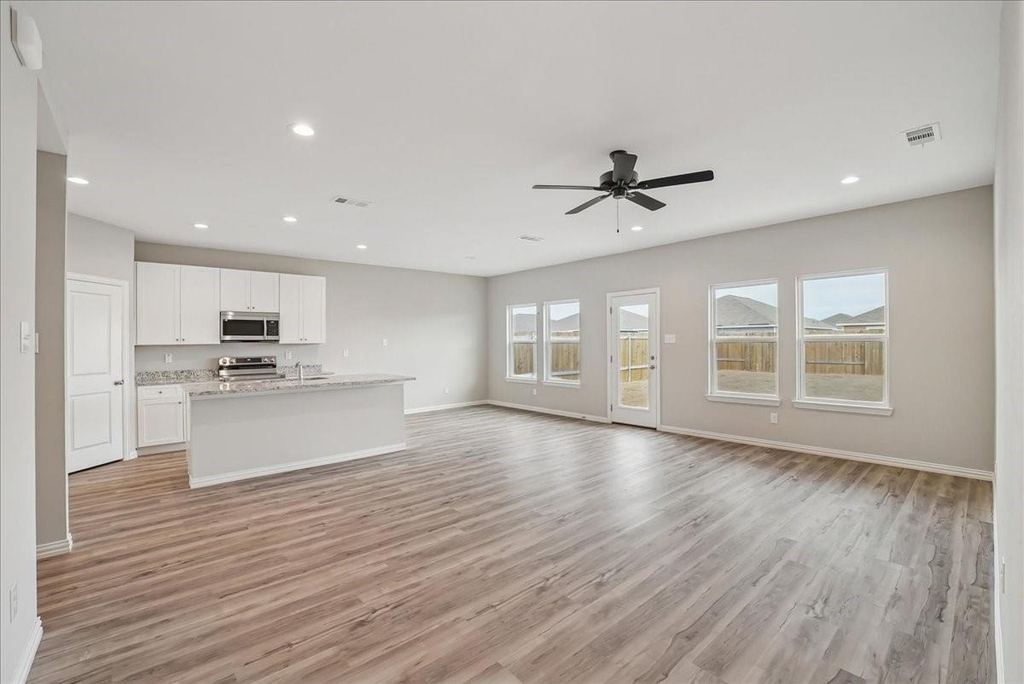 4804 Delano Street - Photo 3