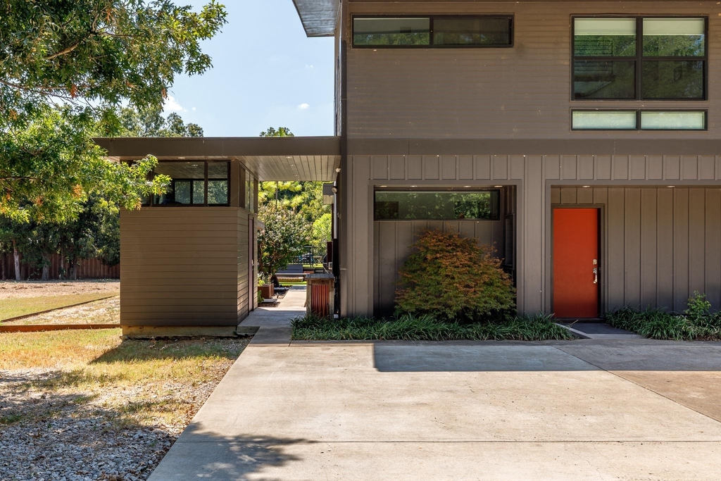 6448 County Road 437 - Photo 3