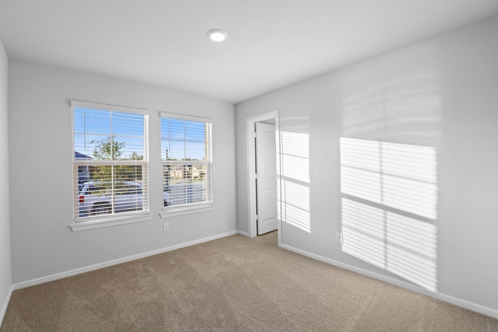 5801 Bull Creek Lane - Photo 8