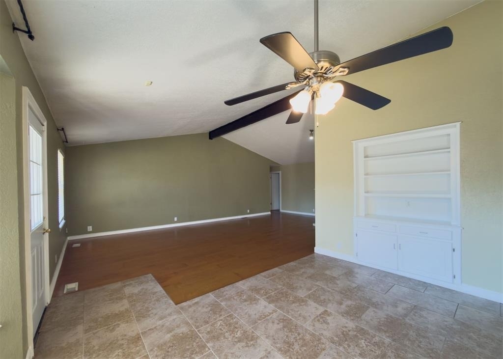 812 Countrywood Lane - Photo 9