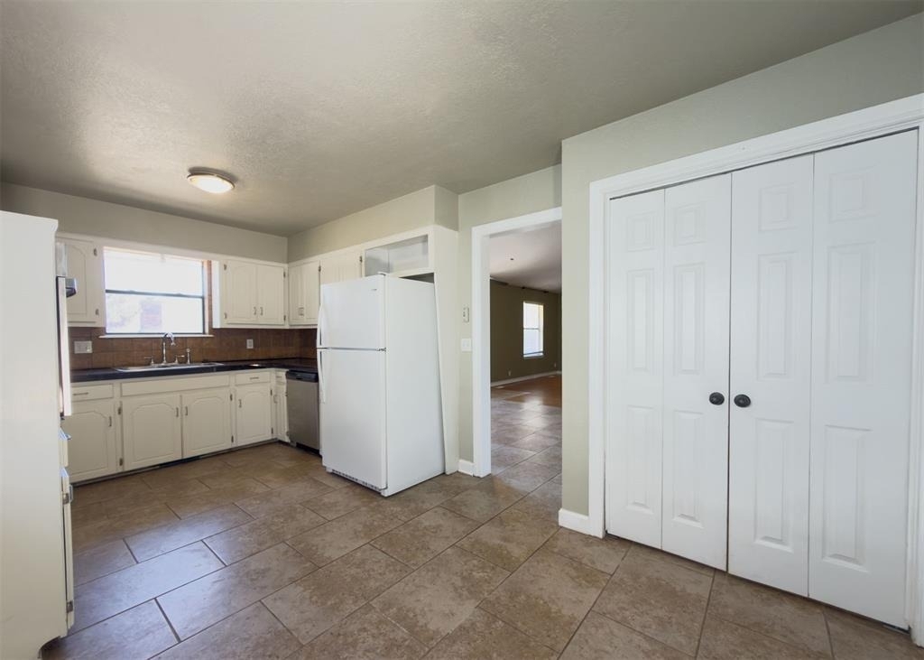 812 Countrywood Lane - Photo 11
