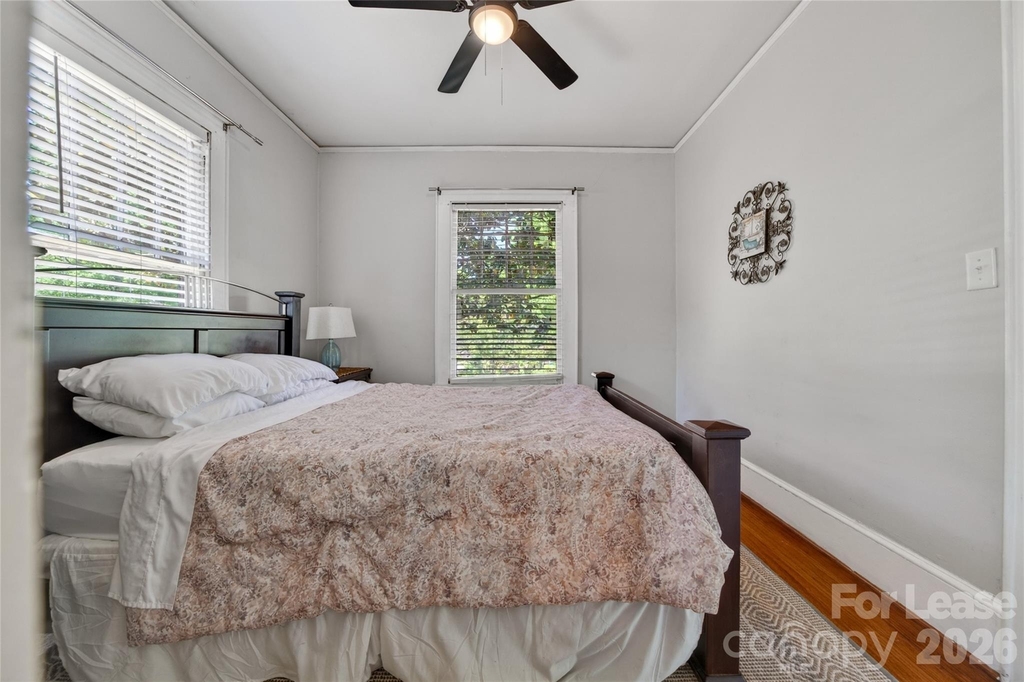 405 Walnut Avenue - Photo 13