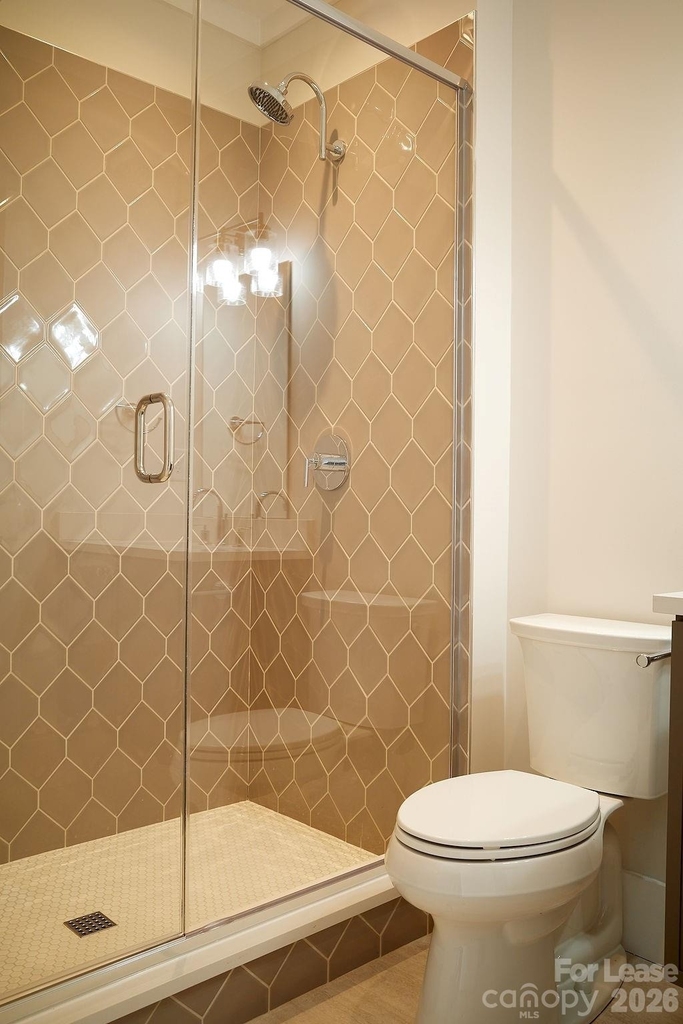 1300 E 10th Street - Photo 21