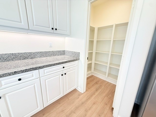 25189 Hunter Avenue - Photo 5
