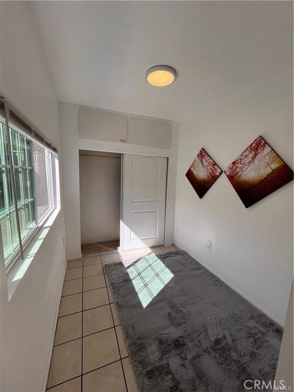 8561 Orion Av - Photo 4