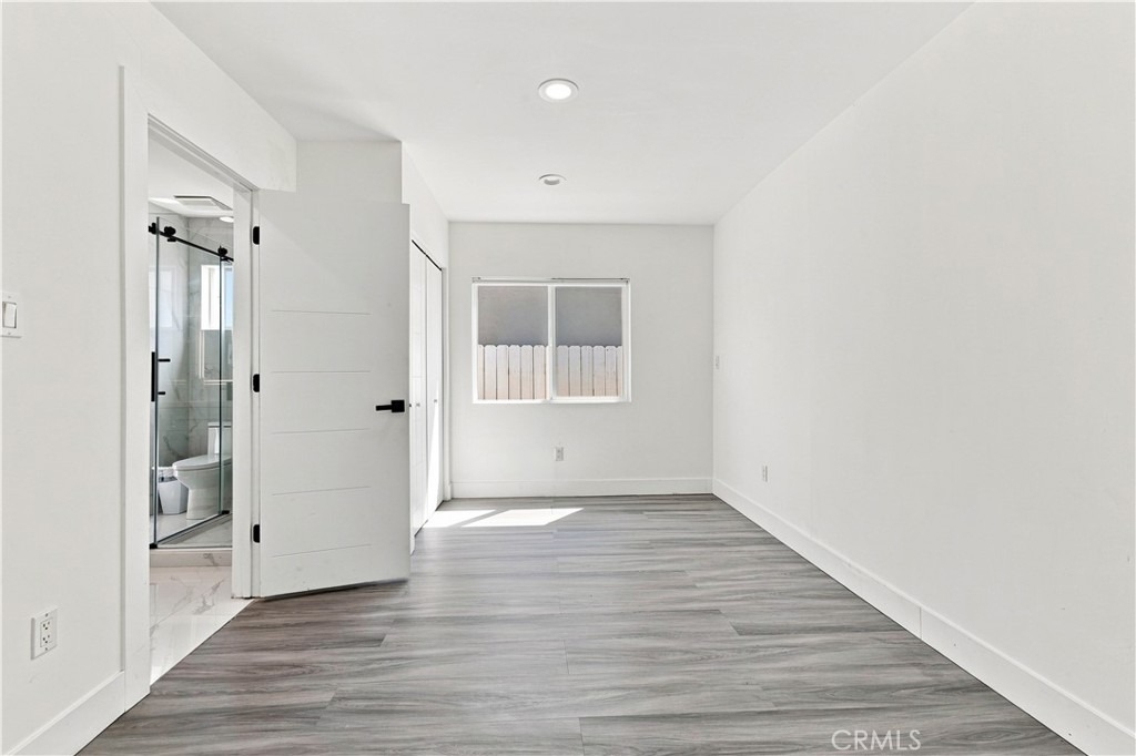 5527 Beckford Avenue - Photo 20