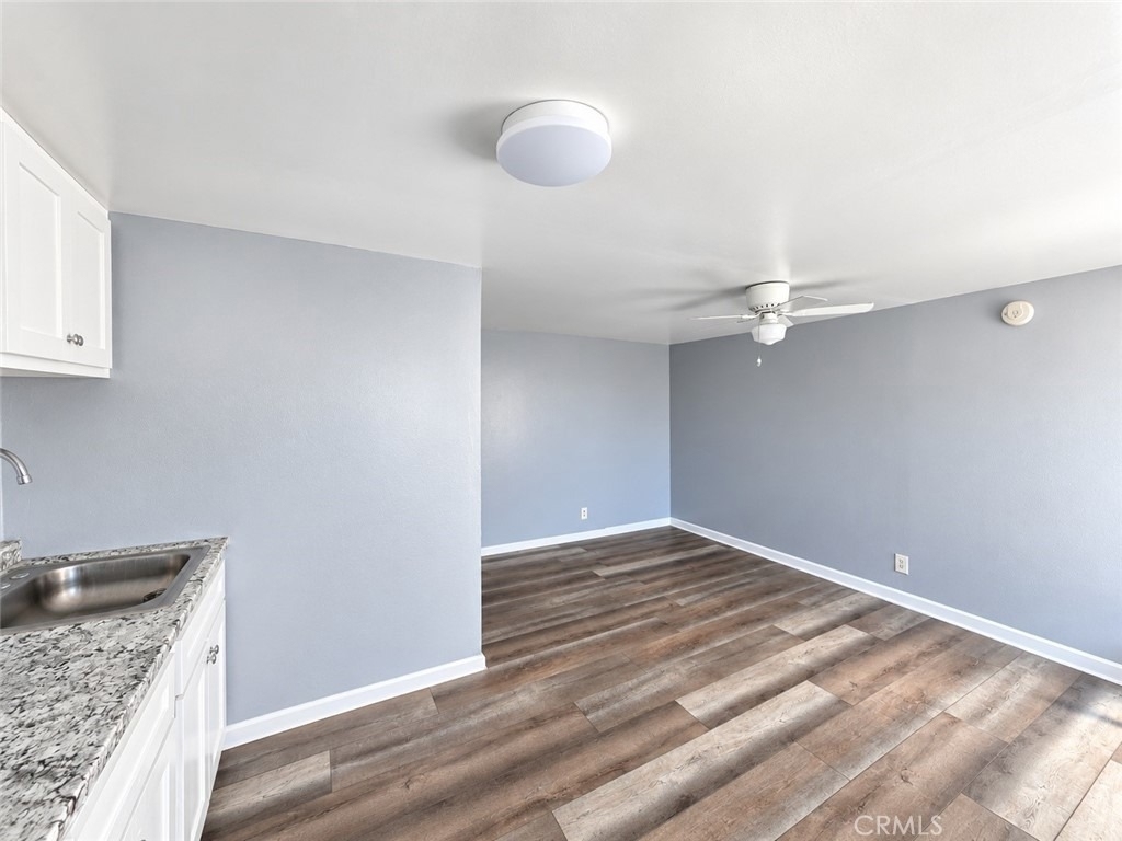 127 W 58th - Photo 1