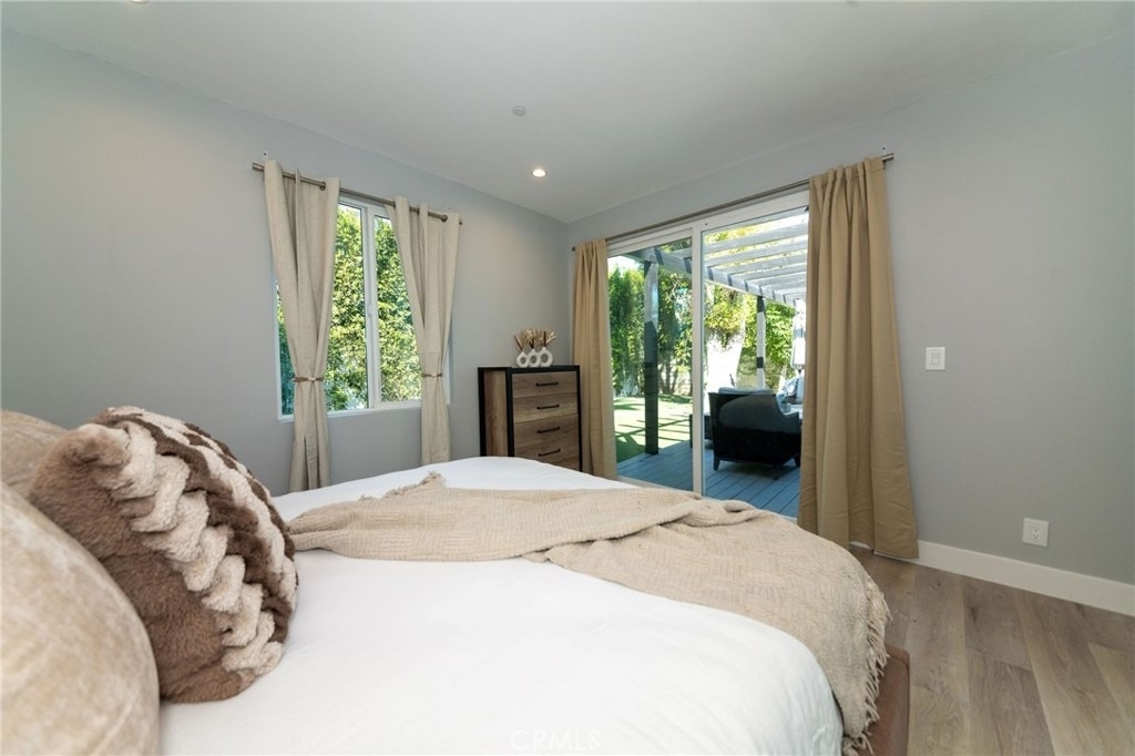 5849 Shirley - Photo 13