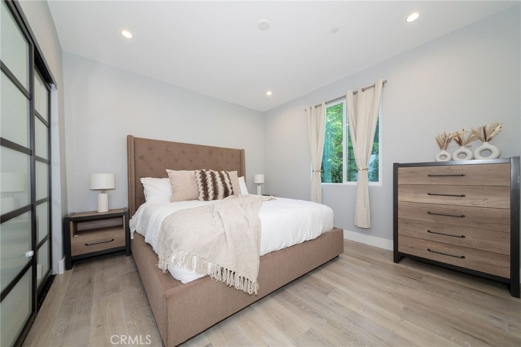 5849 Shirley - Photo 12