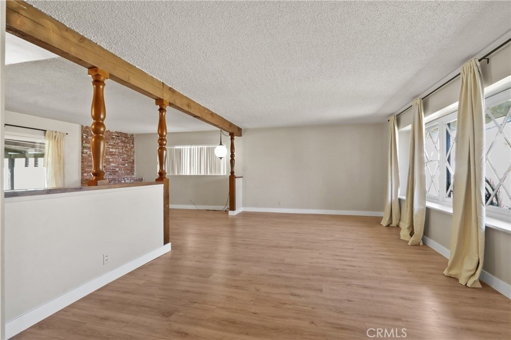 10925 Newcomb Avenue - Photo 1
