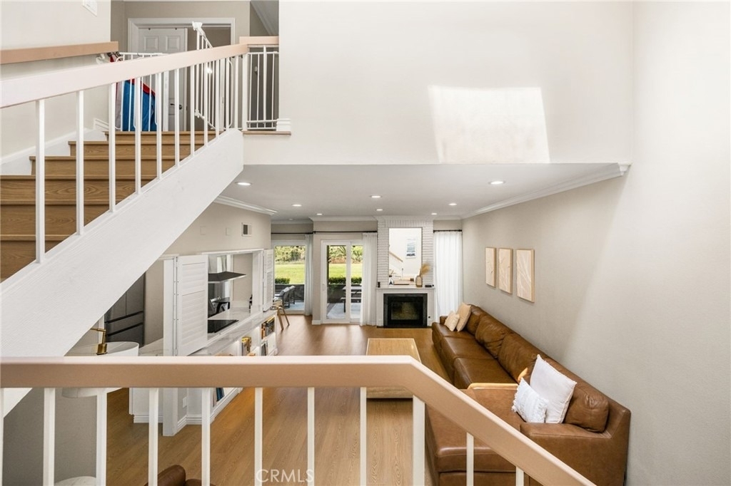 642 Colonial - Photo 8