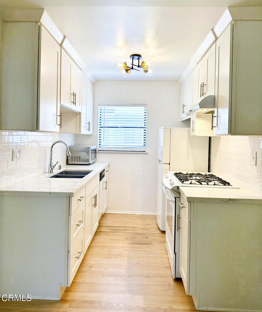 965 E Del Mar Boulevard - Photo 17