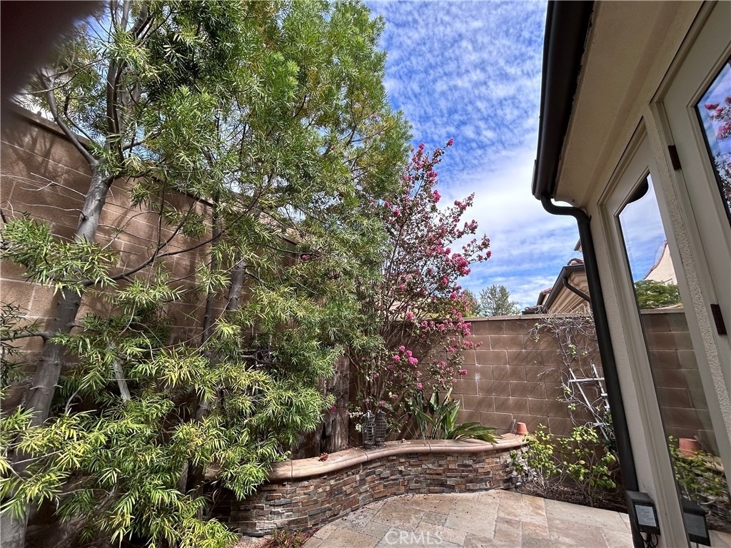 63 Elmdale - Photo 24
