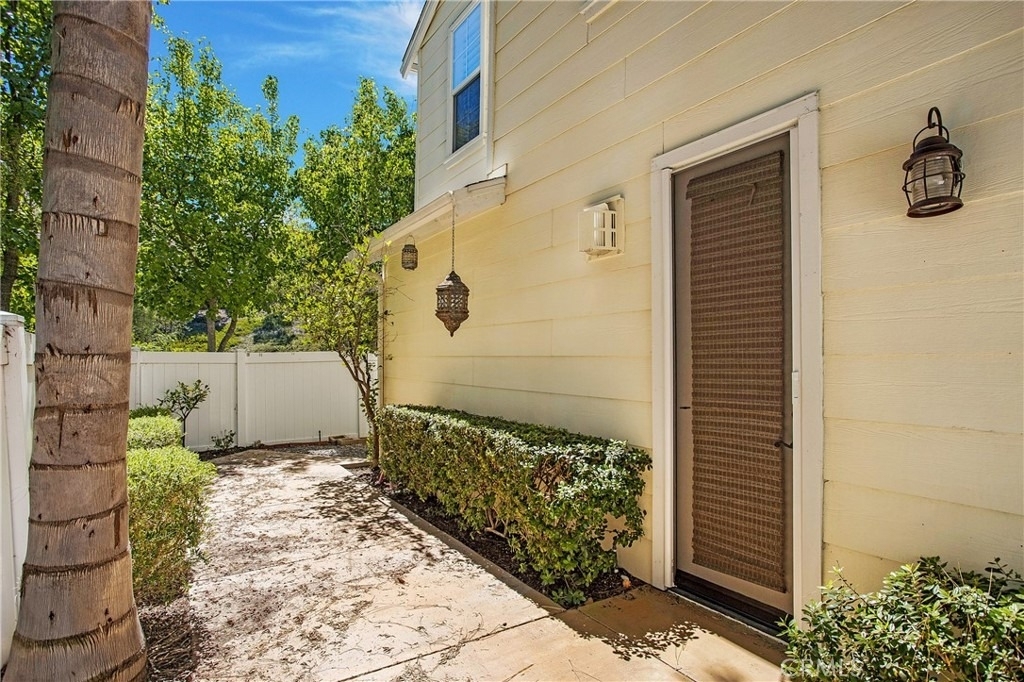 25 Thorp Spring - Photo 32