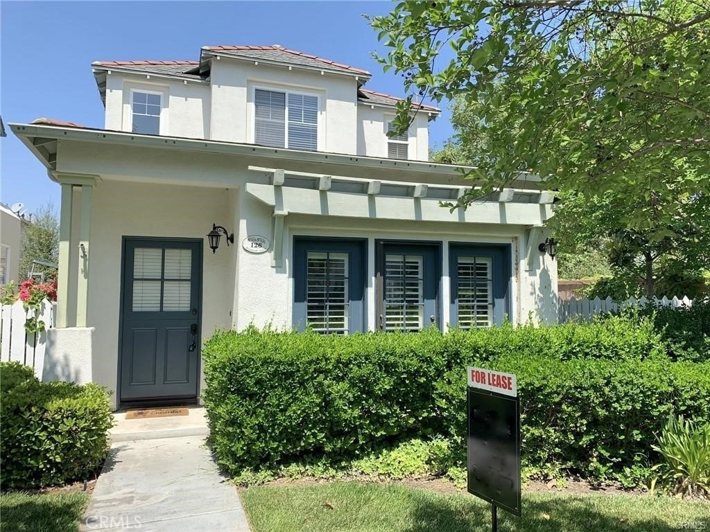 126 Winslow Lane - Photo 0