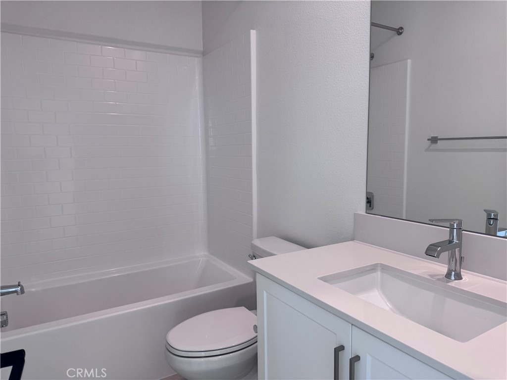 300 Honeysuckle Way - Photo 19