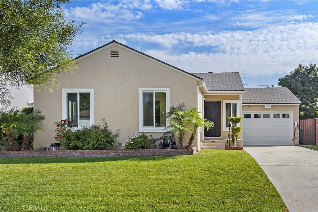5722 Faculty Avenue - Photo 0