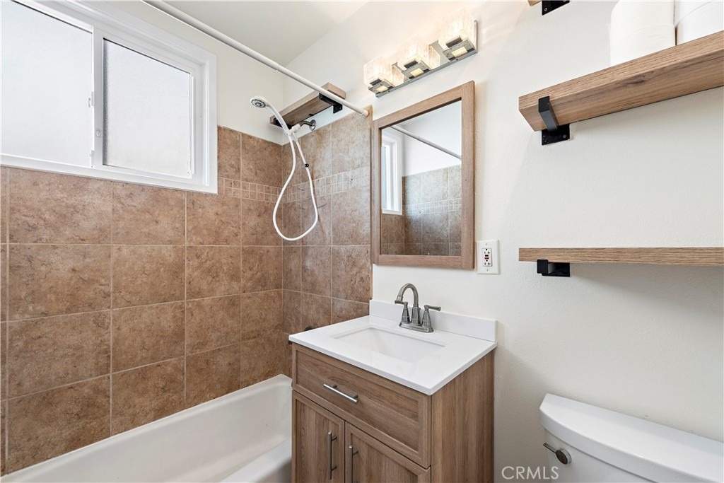 5722 Faculty Avenue - Photo 10
