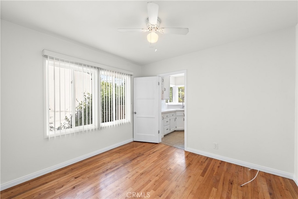 5722 Faculty Avenue - Photo 8