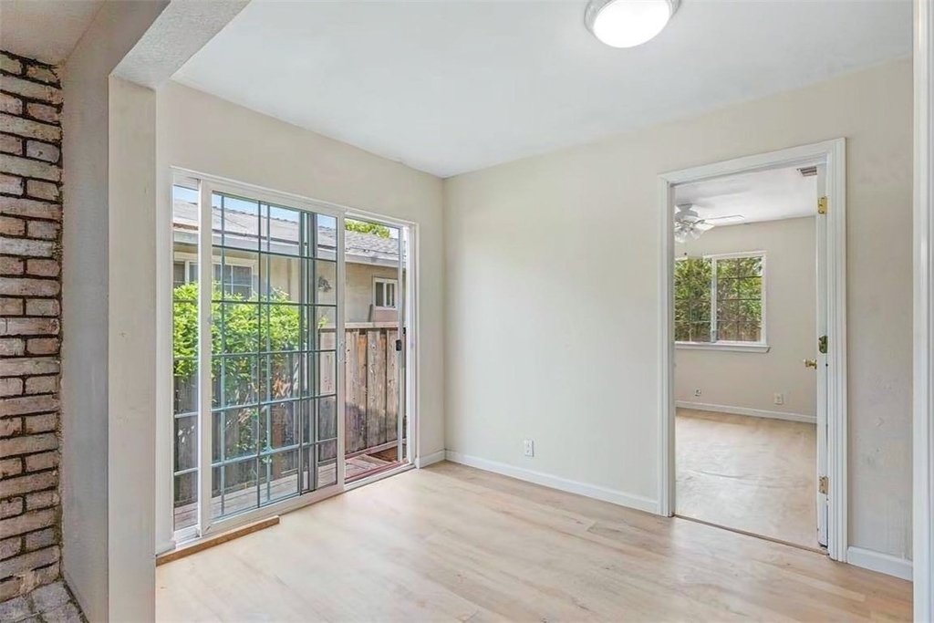 455 Maple Avenue - Photo 11