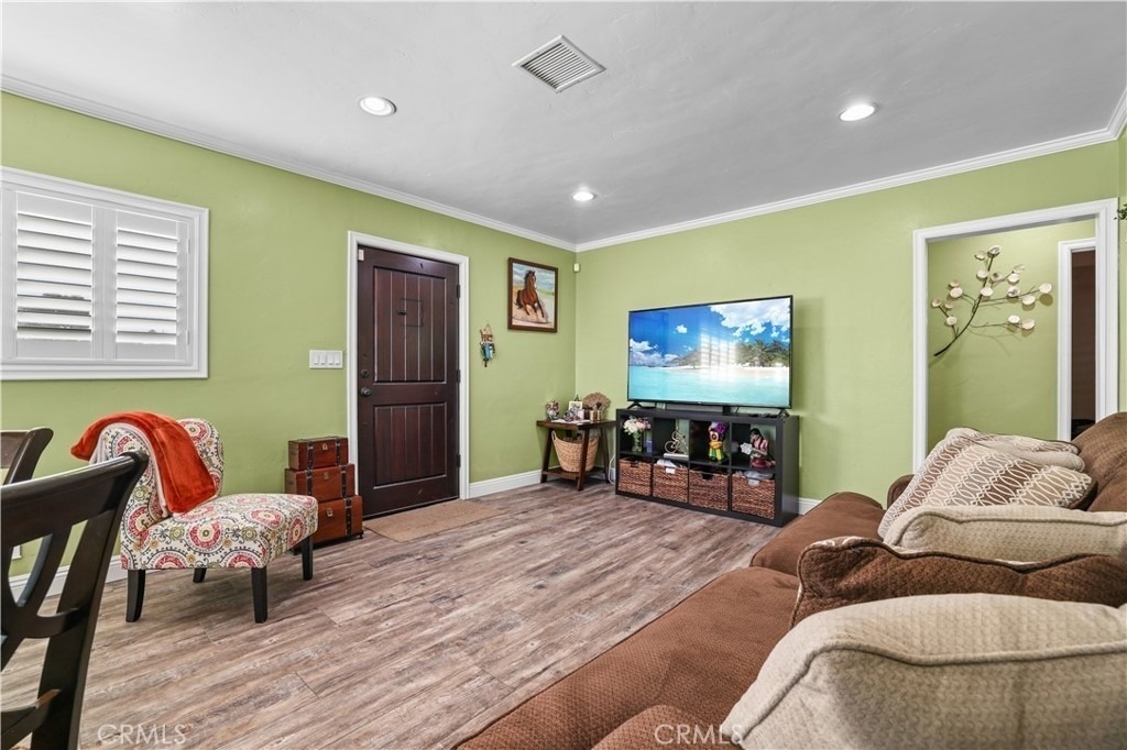 4106 Goodman Street - Photo 3
