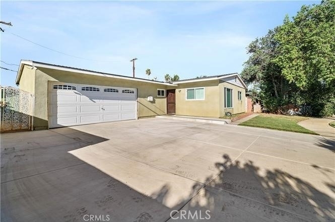 4106 Goodman Street - Photo 1