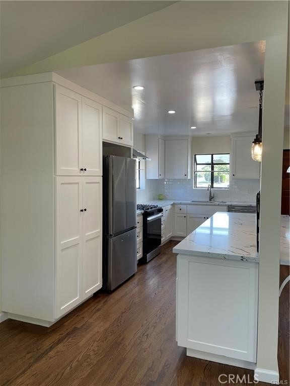 19205 Anza - Photo 2