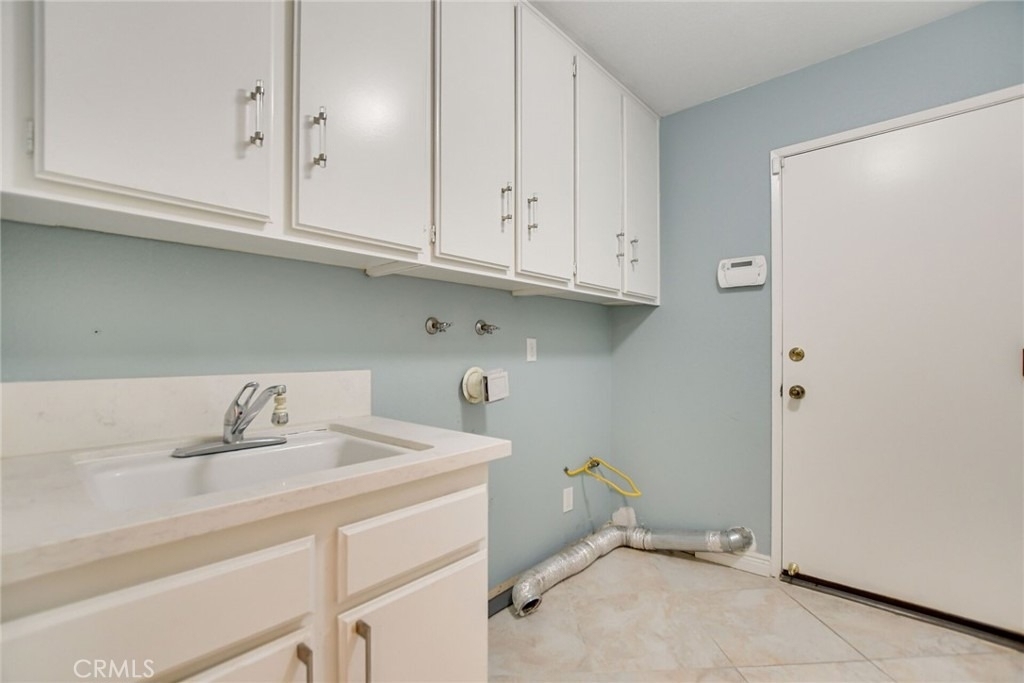 2123 Golden Hills - Photo 33