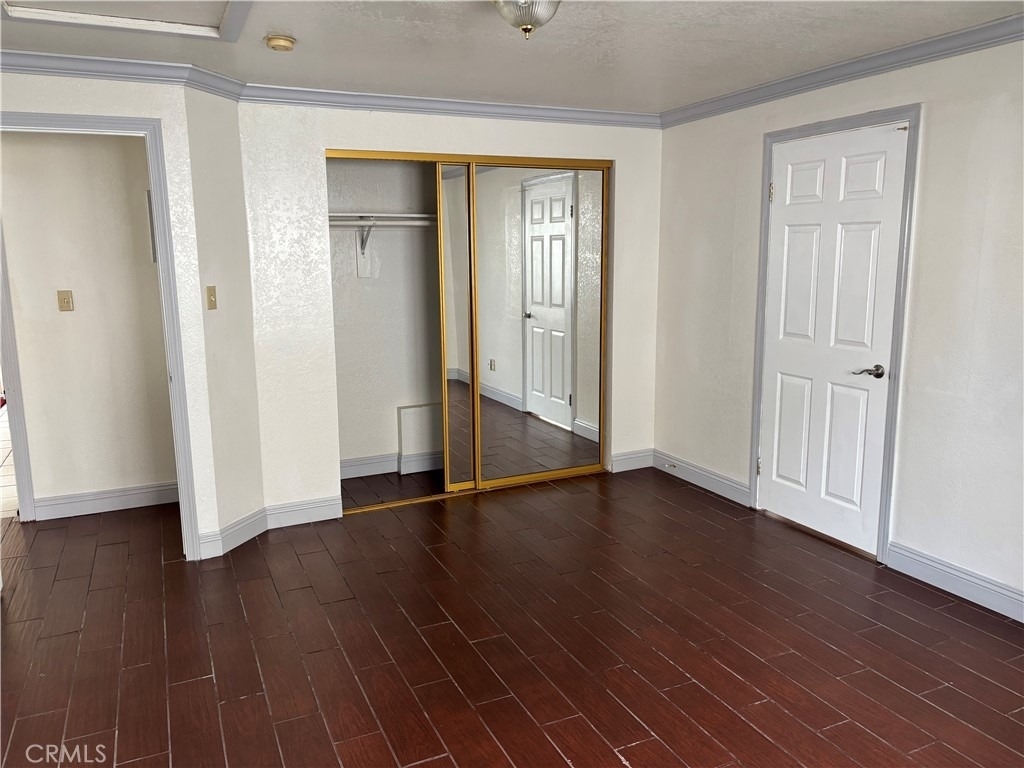 130 E Sycamore - Photo 12