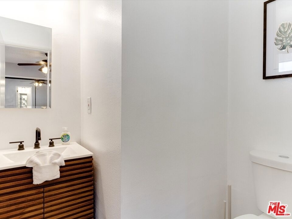 17100 Barneston Street - Photo 24
