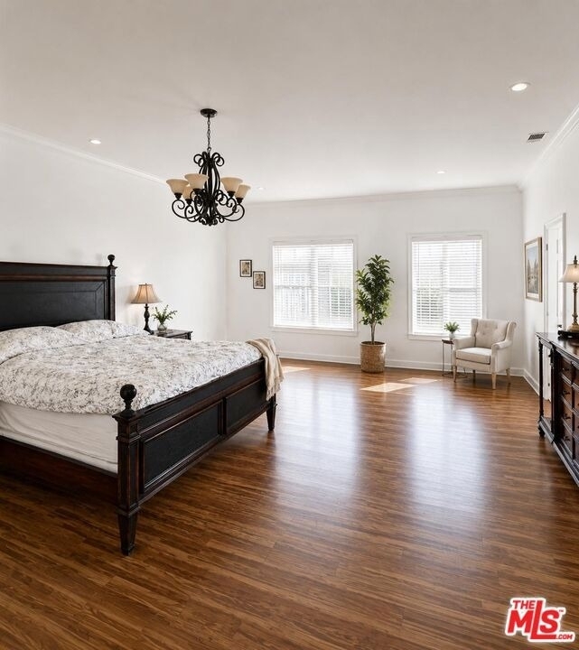 304 S Clark Drive - Photo 7