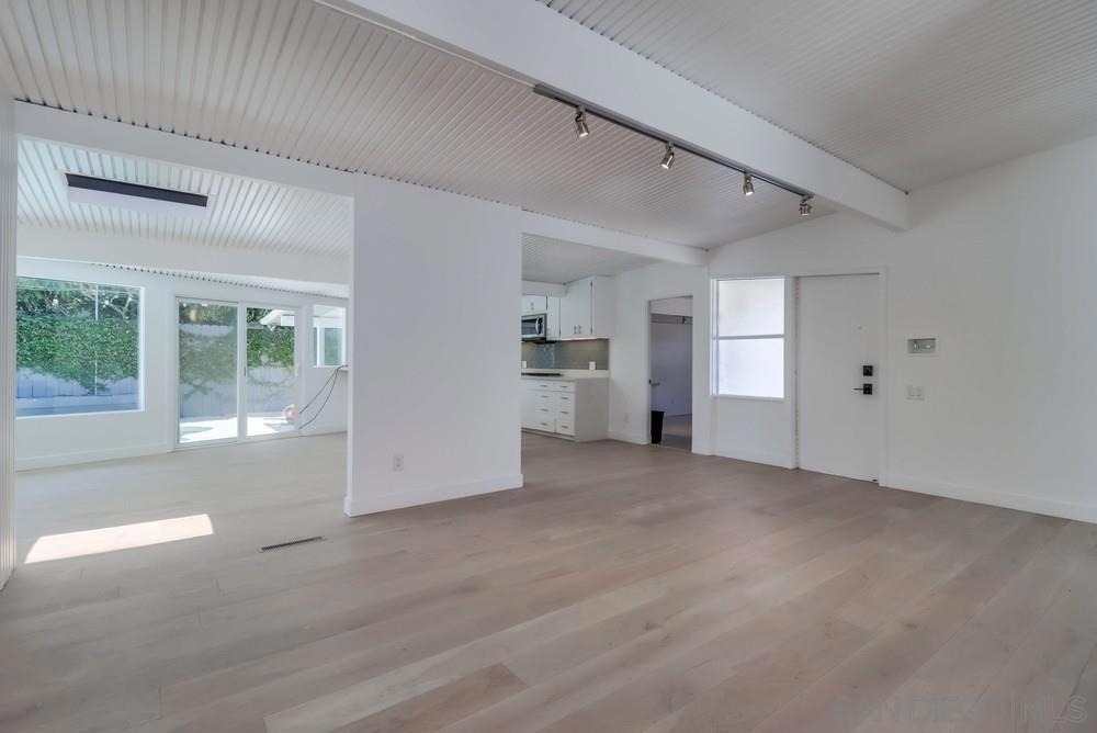 3516 Carleton Street - Photo 6