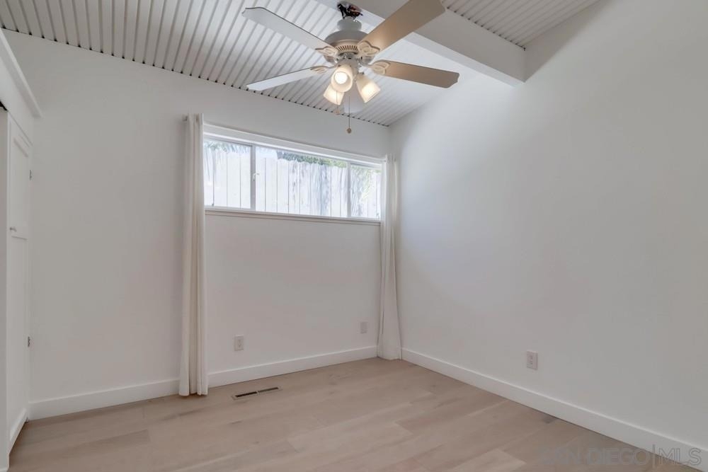 3516 Carleton Street - Photo 18
