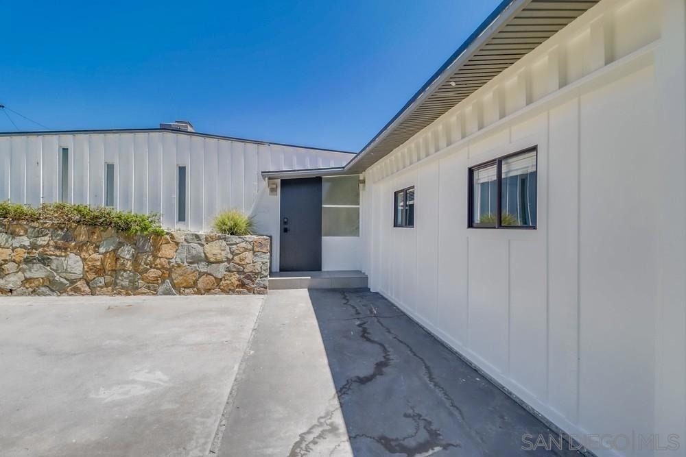 3516 Carleton Street - Photo 3