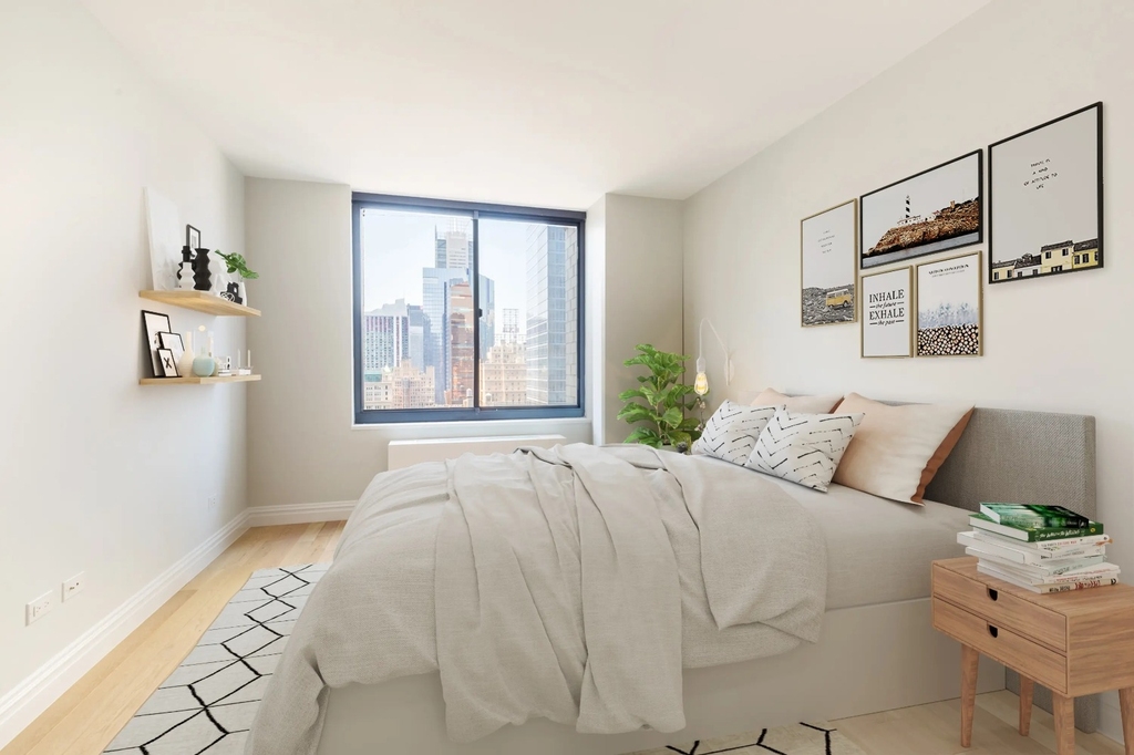 235 West 48th Street - Photo 4
