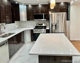 9911 Ascan Avenue - Photo 3