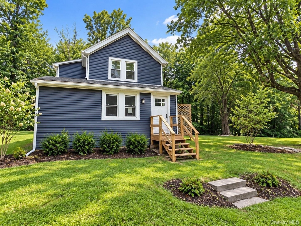 11 Spring Glen Road - Photo 1