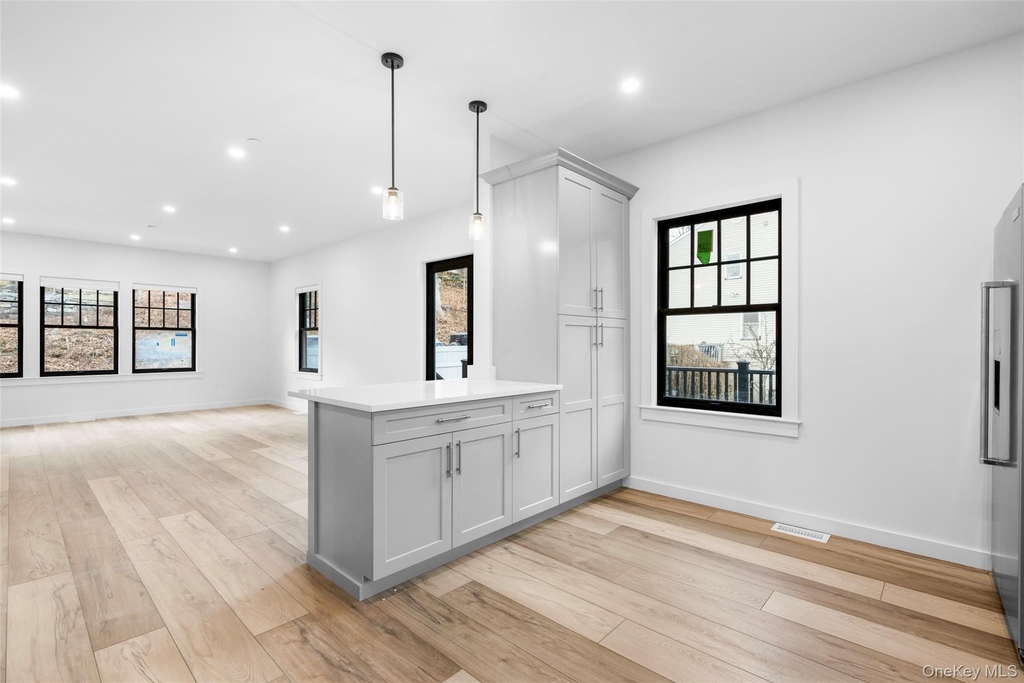 27 Choate Lane - Photo 10