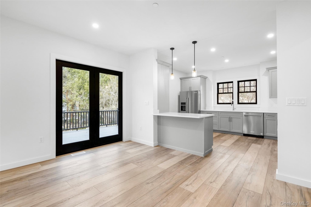 27 Choate Lane - Photo 11