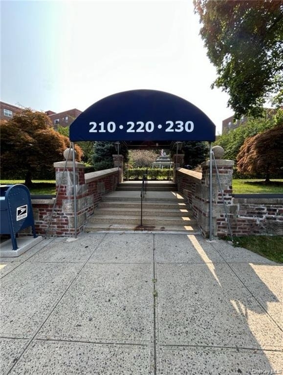 210 Pelham Road - Photo 21