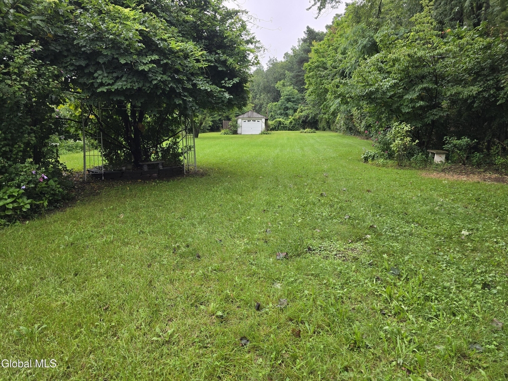 3206 Guilderland Avenue - Photo 4