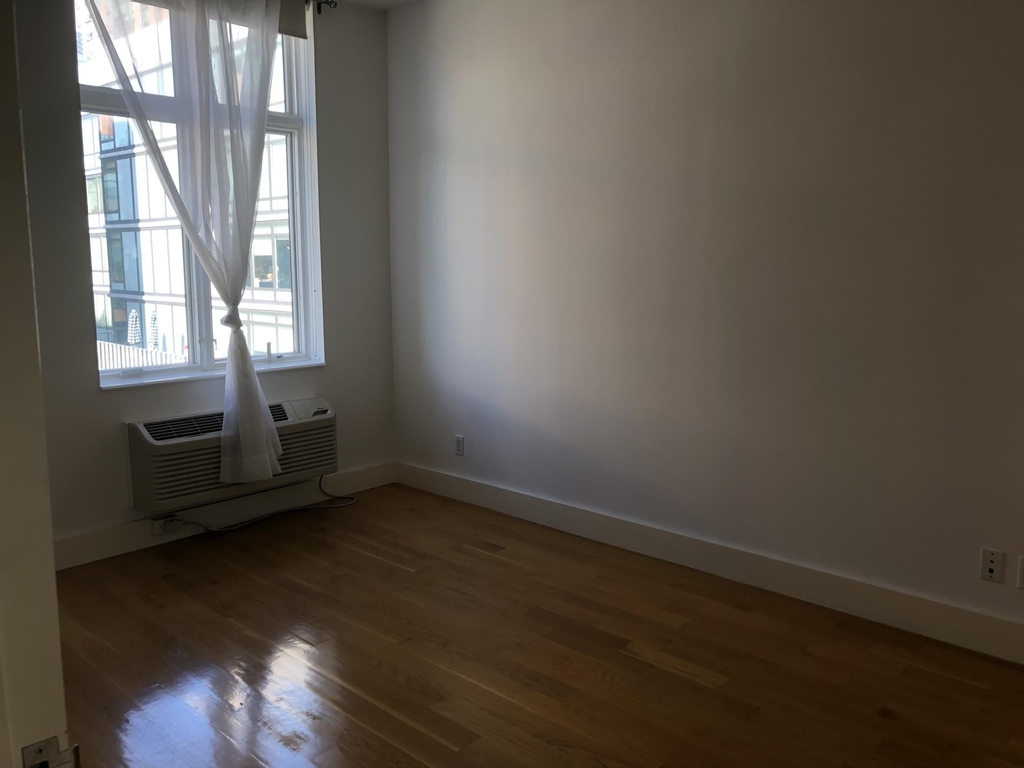 2-26 50th Avenue - Photo 11