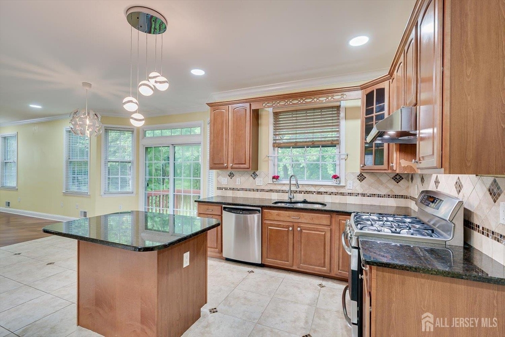29 Mission Drive - Photo 12