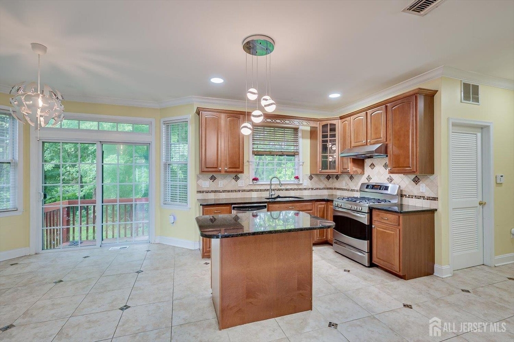 29 Mission Drive - Photo 14
