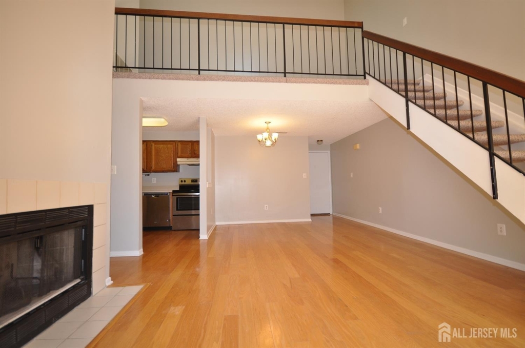 8020 Tamarron Drive - Photo 6