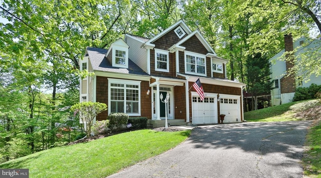 15979 Cove Lane - Photo 0