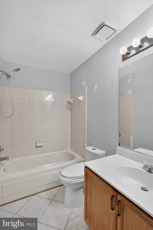 10925 Postern Court - Photo 14